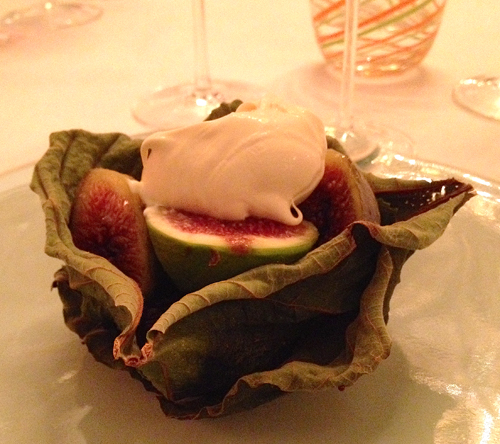 Roasted figs with creme fraiche