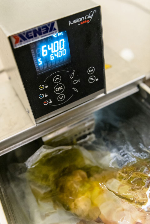Τεχνικές Sous Vide για μαζική παραγωγή