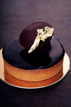 Gilles Marchal. Modern & Classic French Patisserie