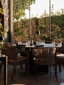 Elements Restaurant - Santorini